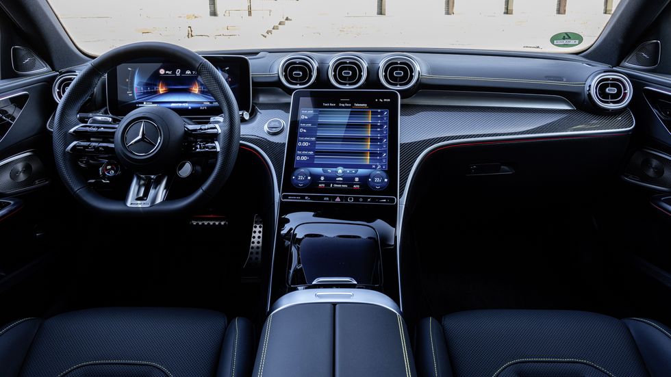 Mercedes-AMG C 43 2023 года