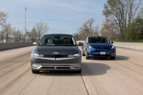 Hyundai Ioniq 5 против Tesla Model Y: Сравнение, Тест-драйв, сегодня, 2026