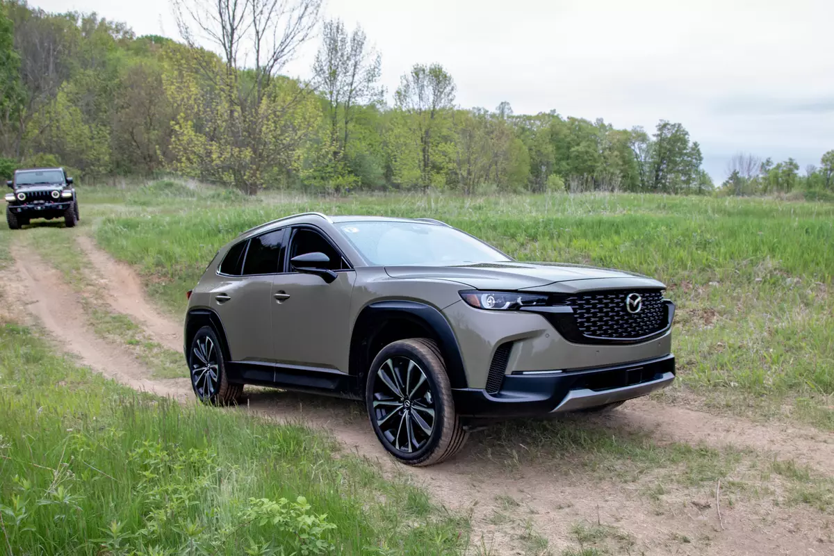 Mazda CX 50 Тест-драйв