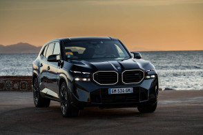 Наомі Кемпбелл бере участь у дизайні нового BMW XM, Автоновини, сегодня, 2026