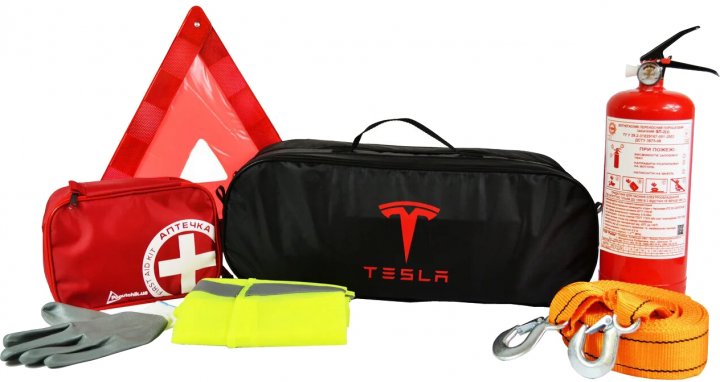 набор автомобилиста tesla