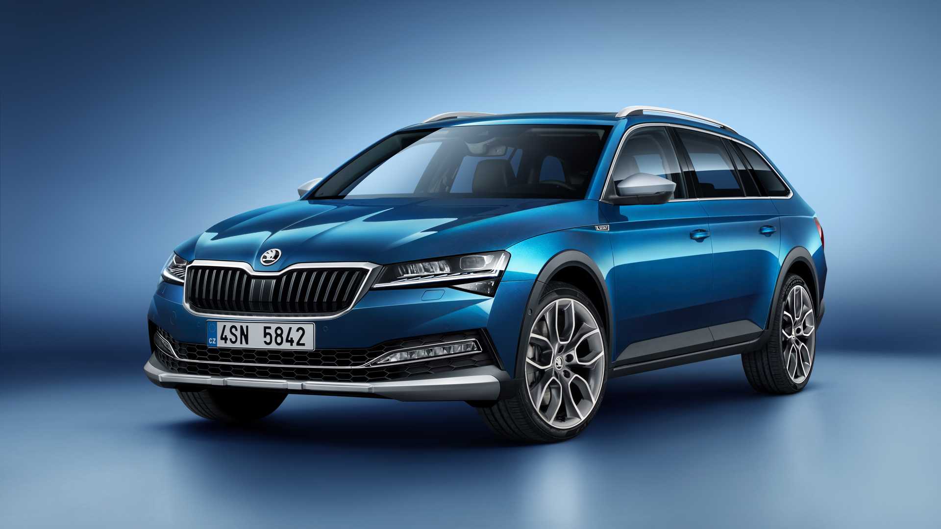 лучшие универсалы авто