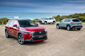 Toyota показала свой кроссовер 2023 - Corolla Cross Hybrid