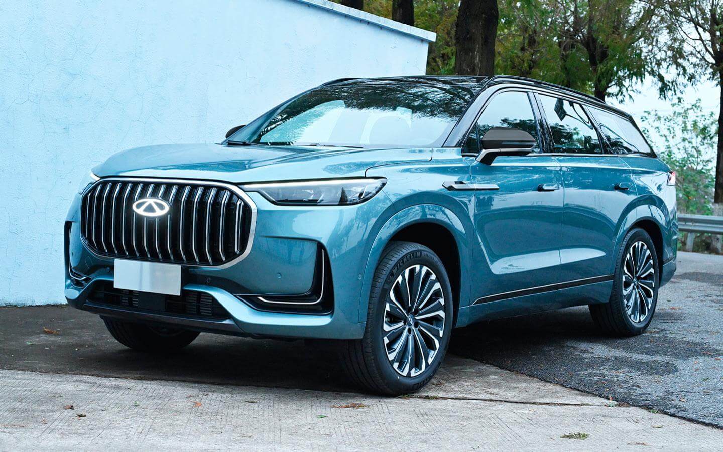 электромобиль Chery Tiggo 4 в Украине