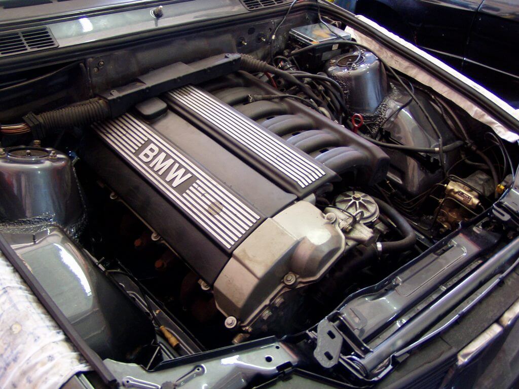 Стоит ли покупать BMW e34 в 2022