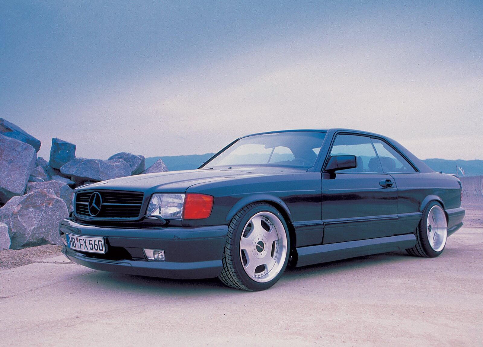 редкий Mercedes-Benz 500 SEC AMG 1985 года в Британии