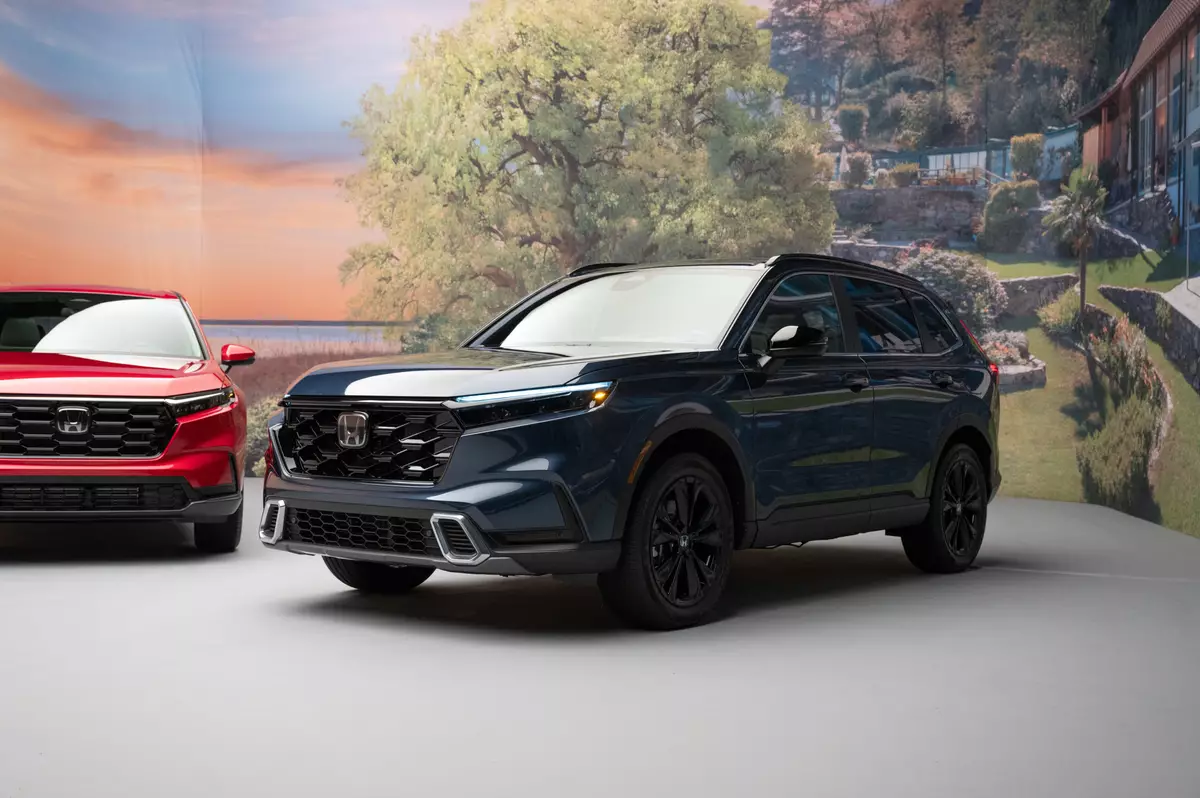 Тест-драйв Honda CR-V 2023 года