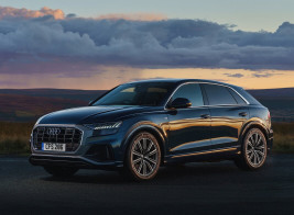Знаете, как будет выглядеть новенький кроссовер Audi Q8?