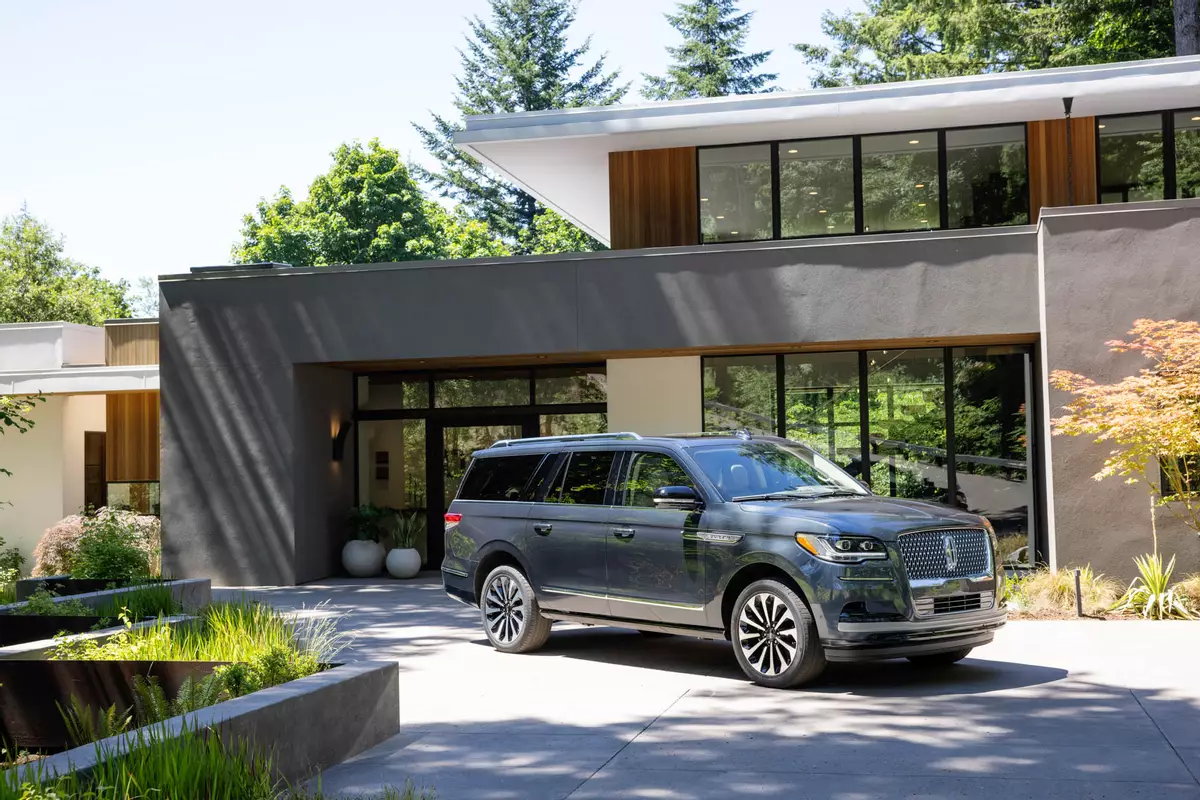 Lincoln Navigator 2022 года