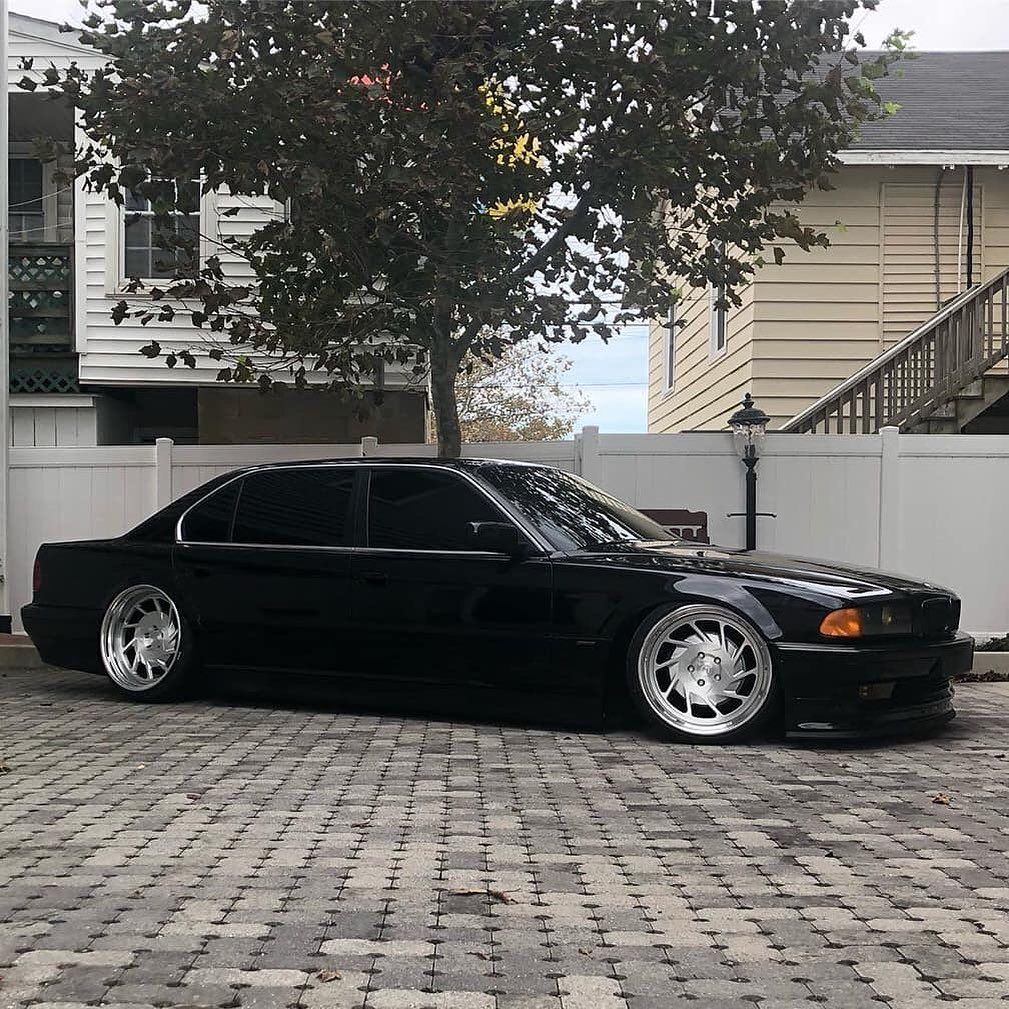 BMW 7 серии