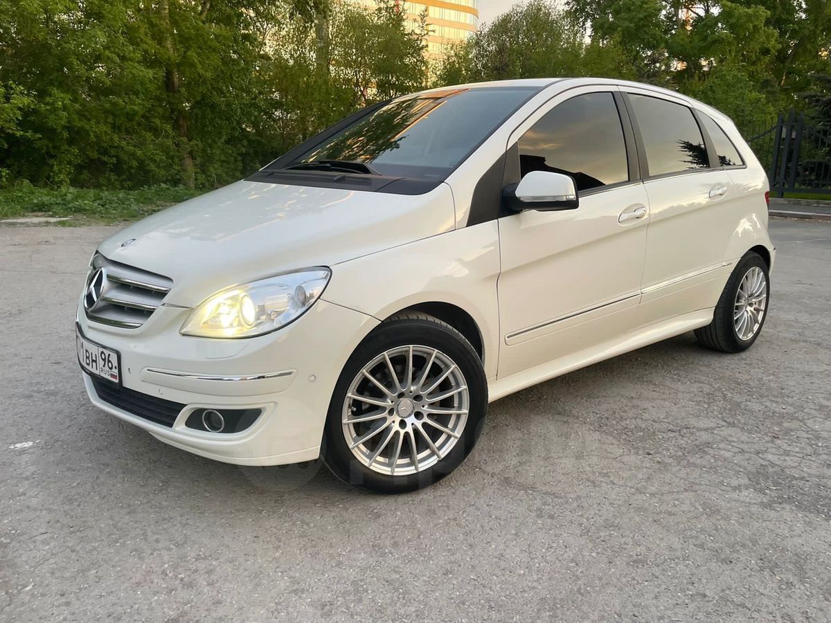 автомобиль до четыреста тысяч гривен