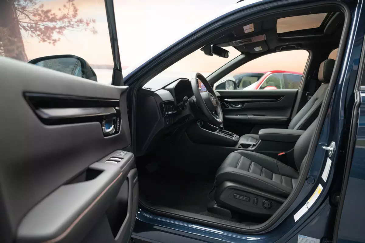 Тест-драйв Honda CR-V 2023 года