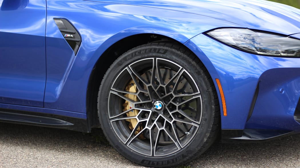 Тест-Драйв BMW M4 CSL в 2023