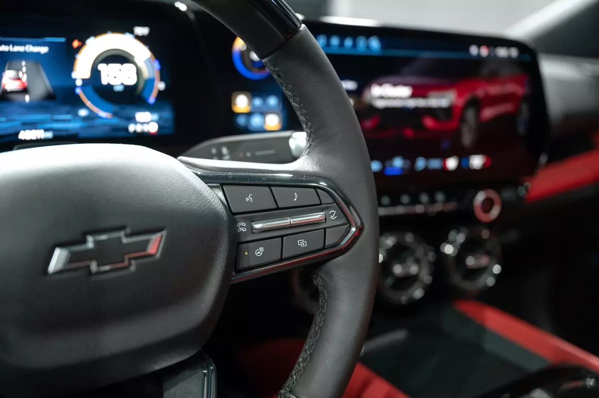 убийца Mustang Mach-E
