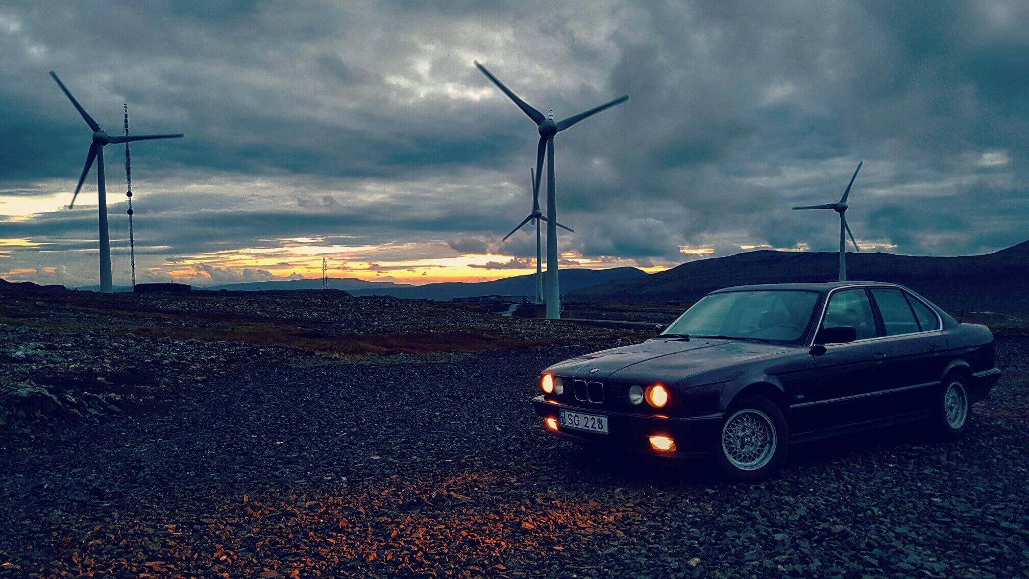обои bmw e34