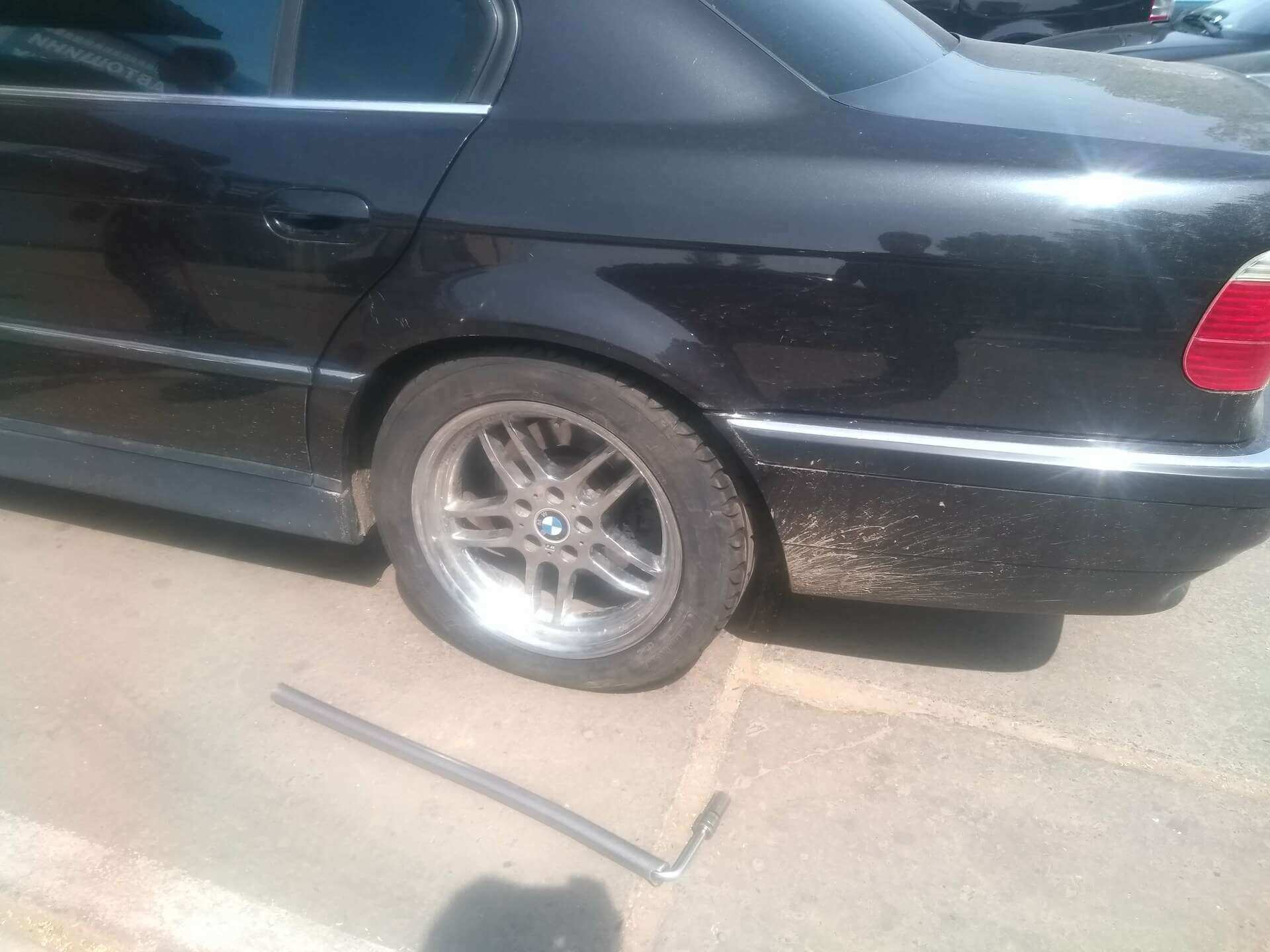 Гидроподвеска на e38 740iL, BMW e38 740iL, шиномонтаж
