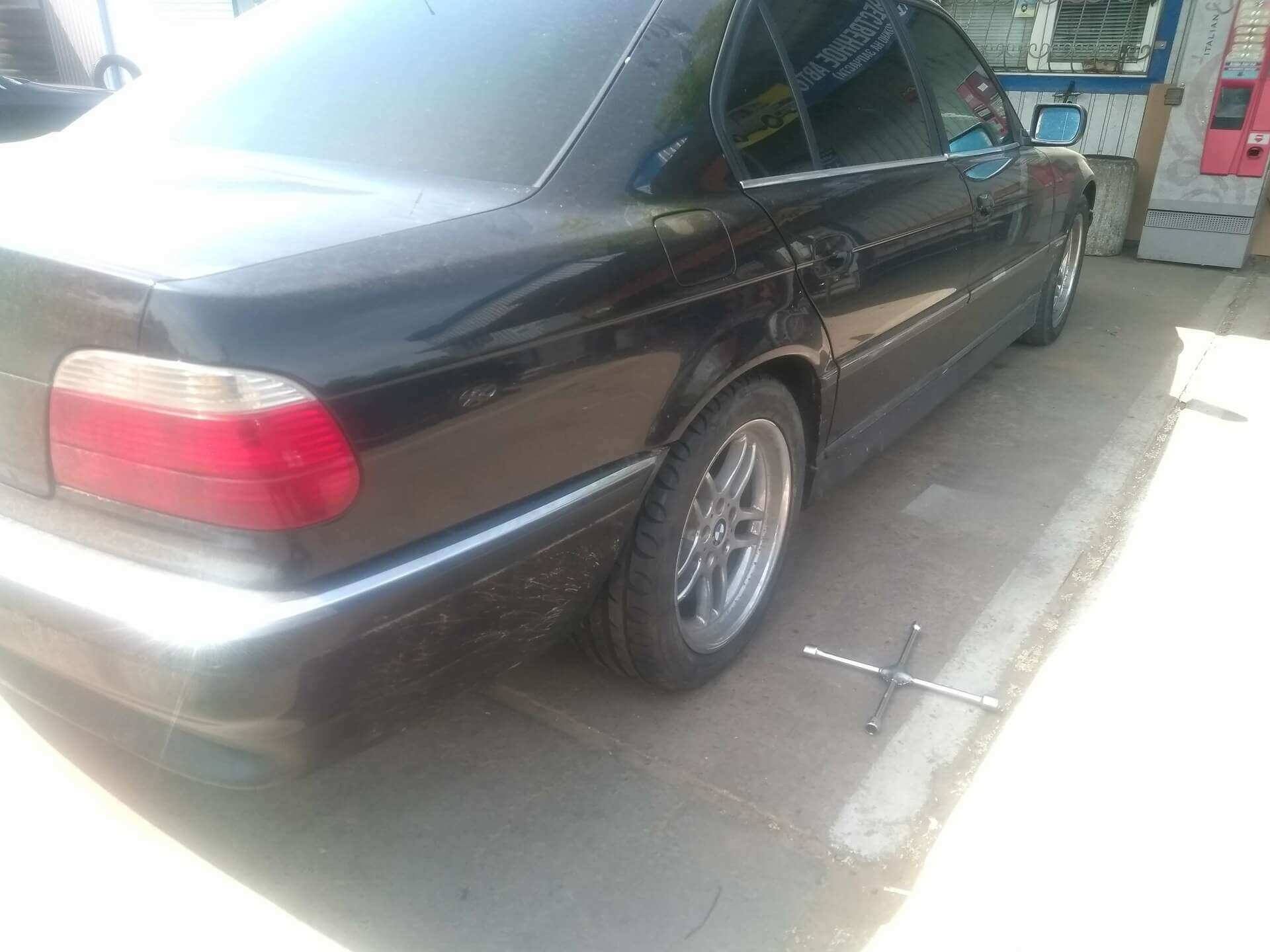 Гидроподвеска на e38 740iL, шиномонтаж, BMW e38 740iL