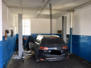 "GARAGE SERVICE"