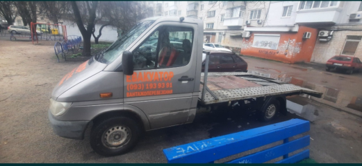 Эвакуатор в Броварах круглосуточно