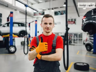 Автоцентр на Борщаговке